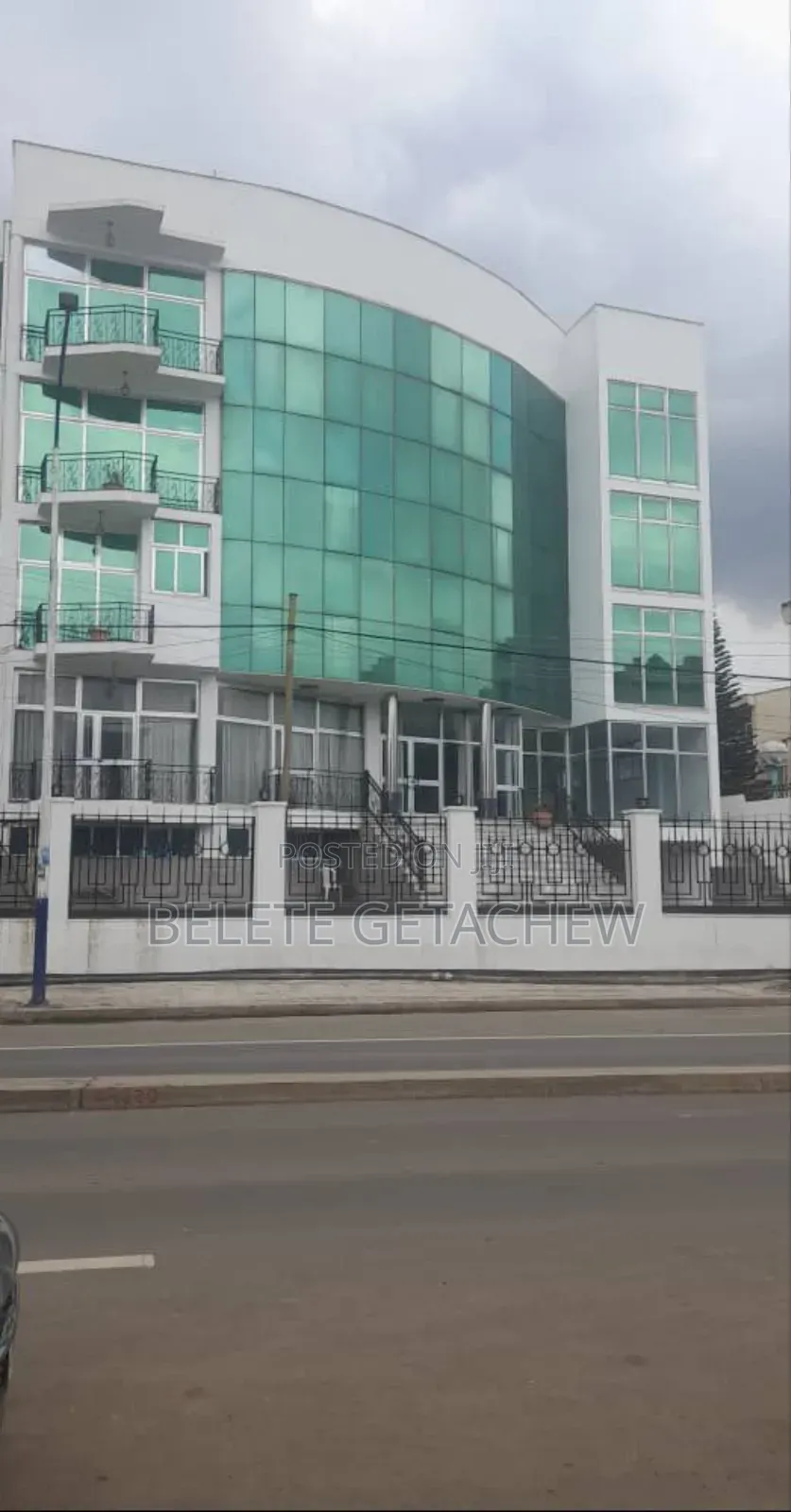 Torhayloch, B+G+4 Building for Sale 581sqm