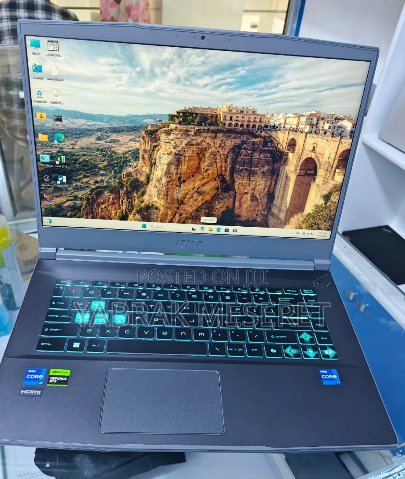 New Laptop MSI 16GB Intel Core I7 SSD 1T