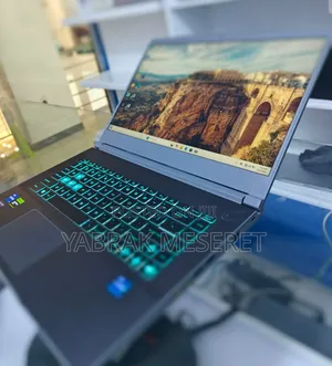 New Laptop MSI 16GB Intel Core I7 SSD 1T