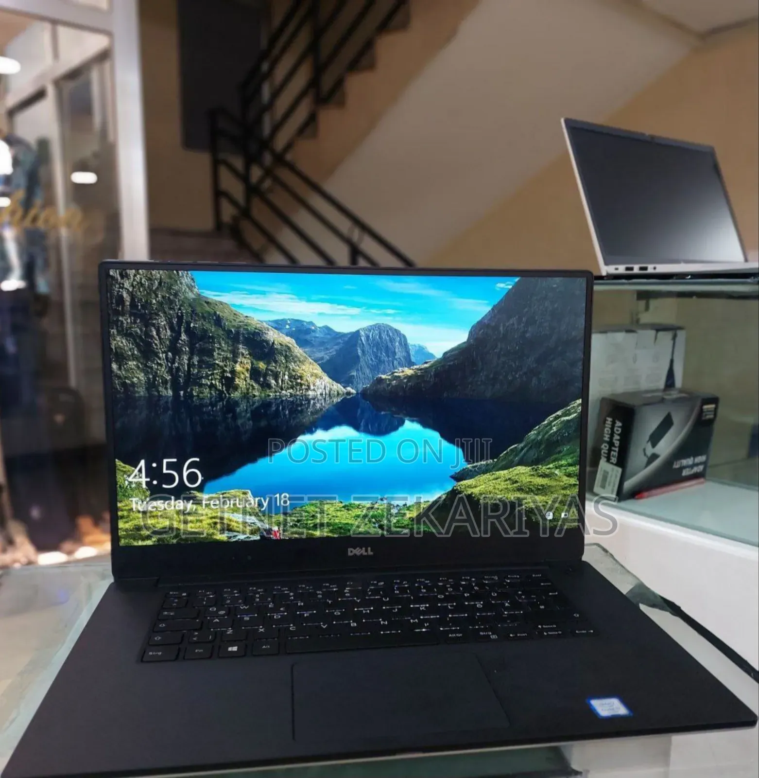 New Laptop Dell Precision 15 7520 16GB Intel Core I7 SSD 512GB