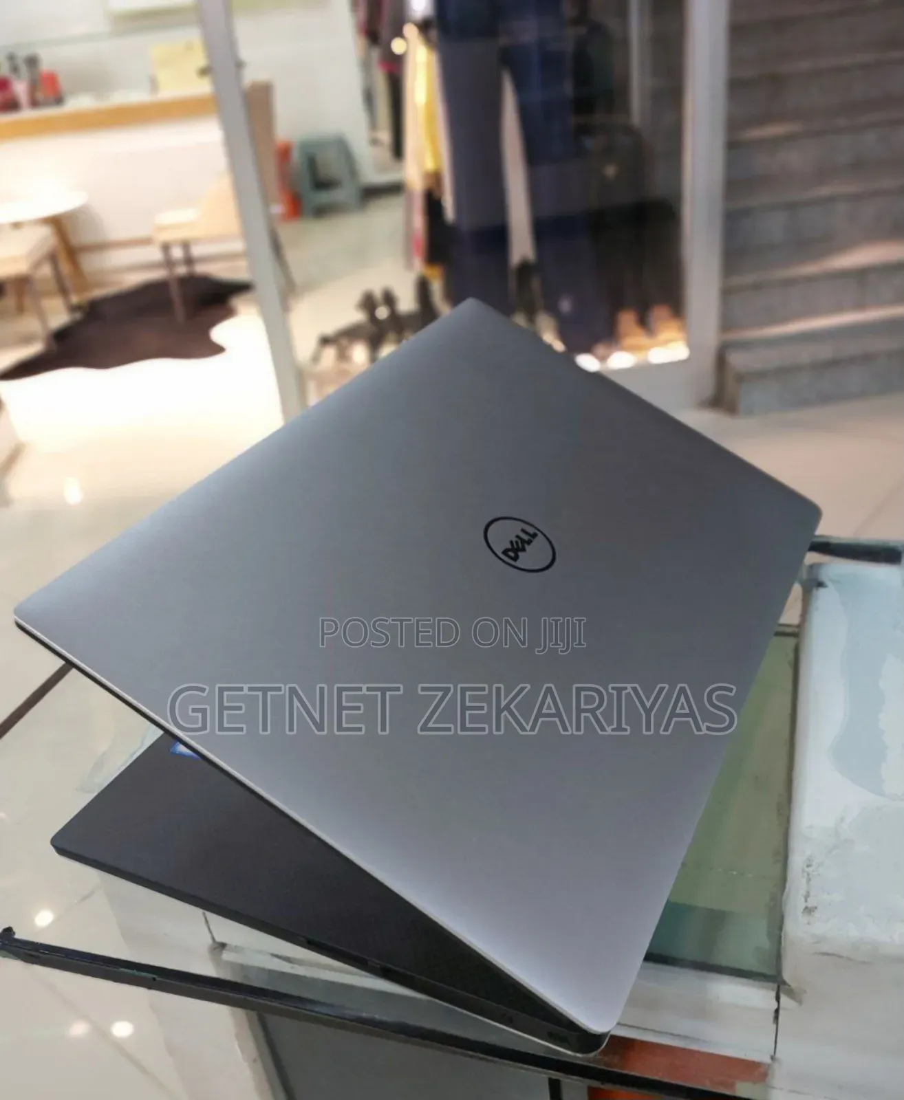 New Laptop Dell Precision 15 7520 16GB Intel Core I7 SSD 512GB