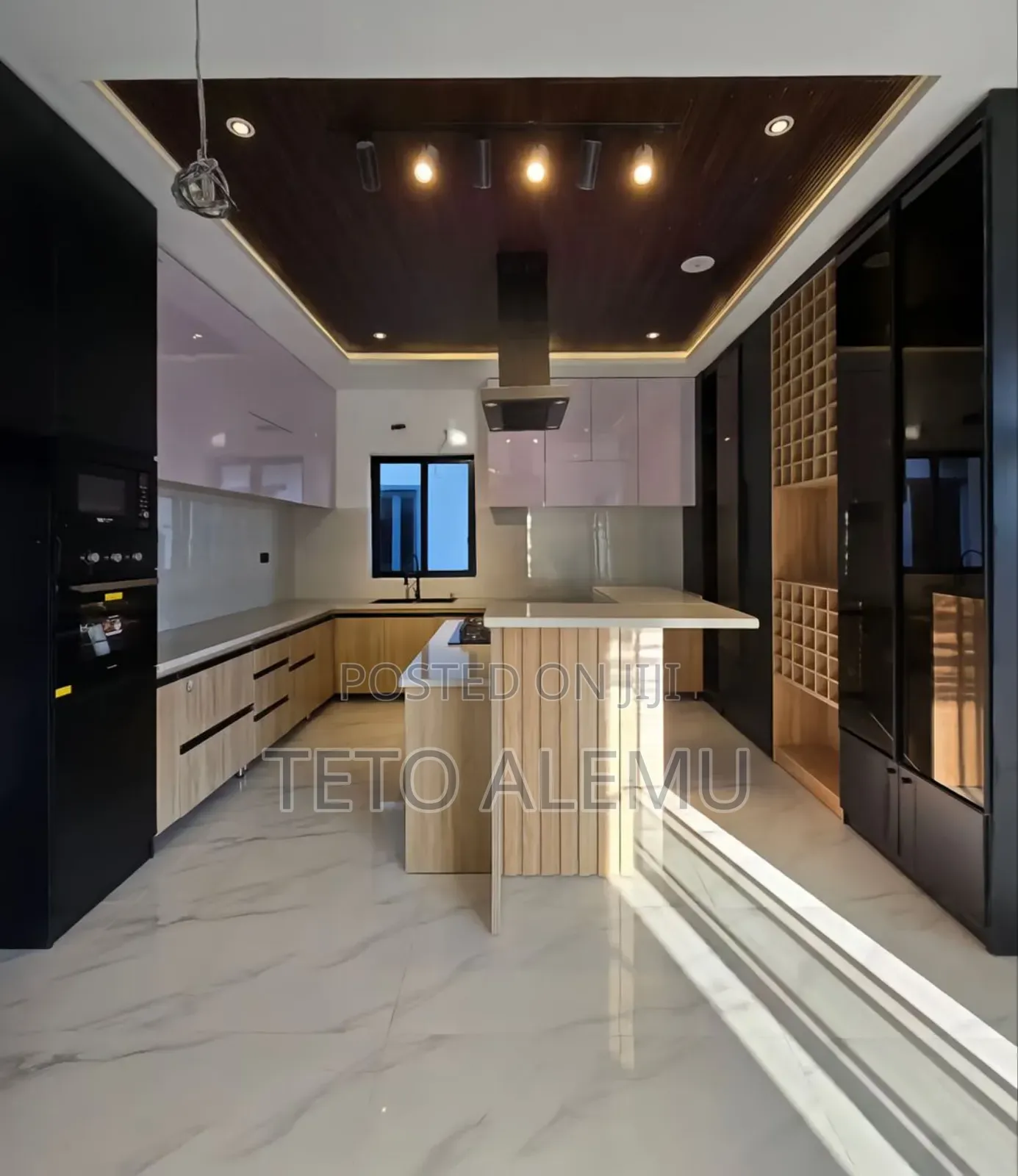 10bdrm House in 800 ካሬ 300 ሚሊዮን, Yeka for sale