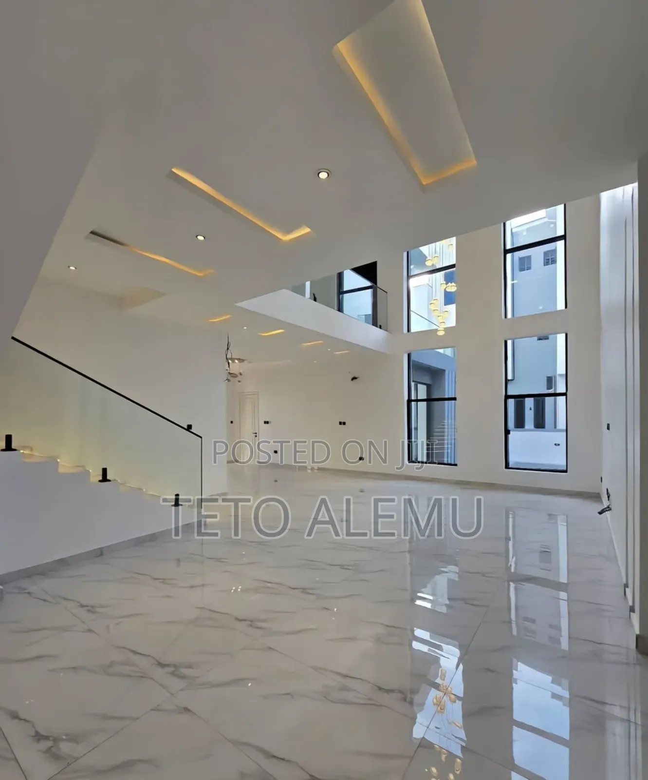 10bdrm House in 800 ካሬ 300 ሚሊዮን, Yeka for sale