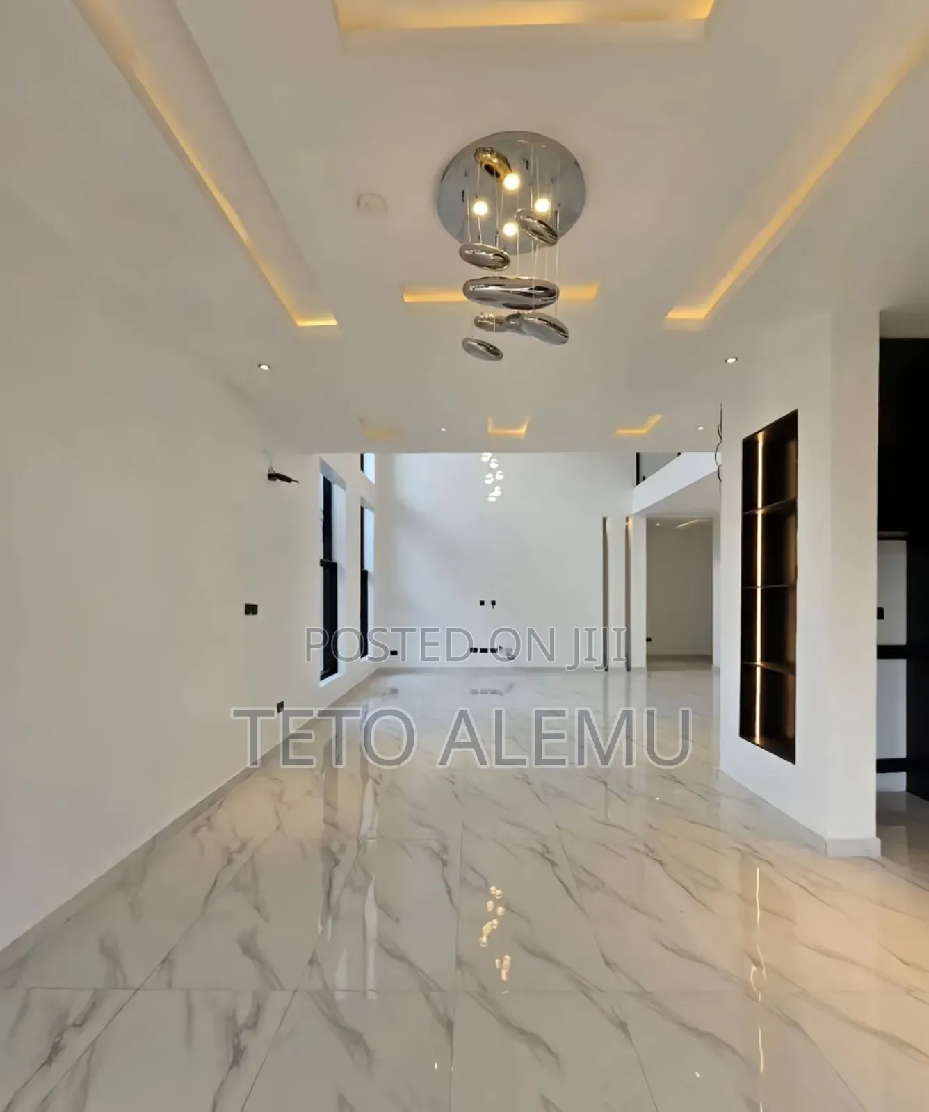 10bdrm House in 800 ካሬ 300 ሚሊዮን, Yeka for sale