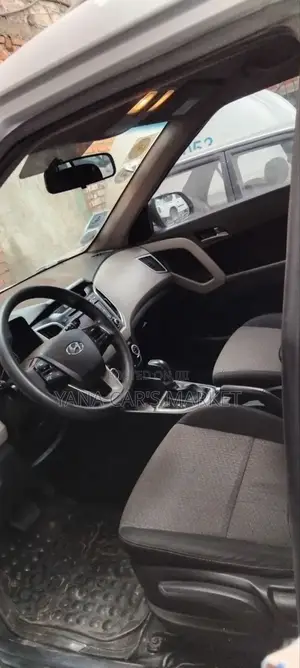 Hyundai Creta 2018 Silver