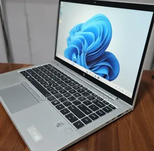 Photo - New Laptop HP EliteBook 840 16GB Intel Core I7 SSD 512GB