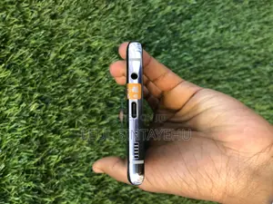 New Samsung Galaxy S10 5G 512 GB Black