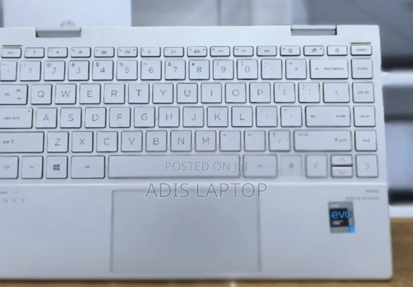 New Laptop HP Envy X360 8GB Intel Core I7 SSD 512GB