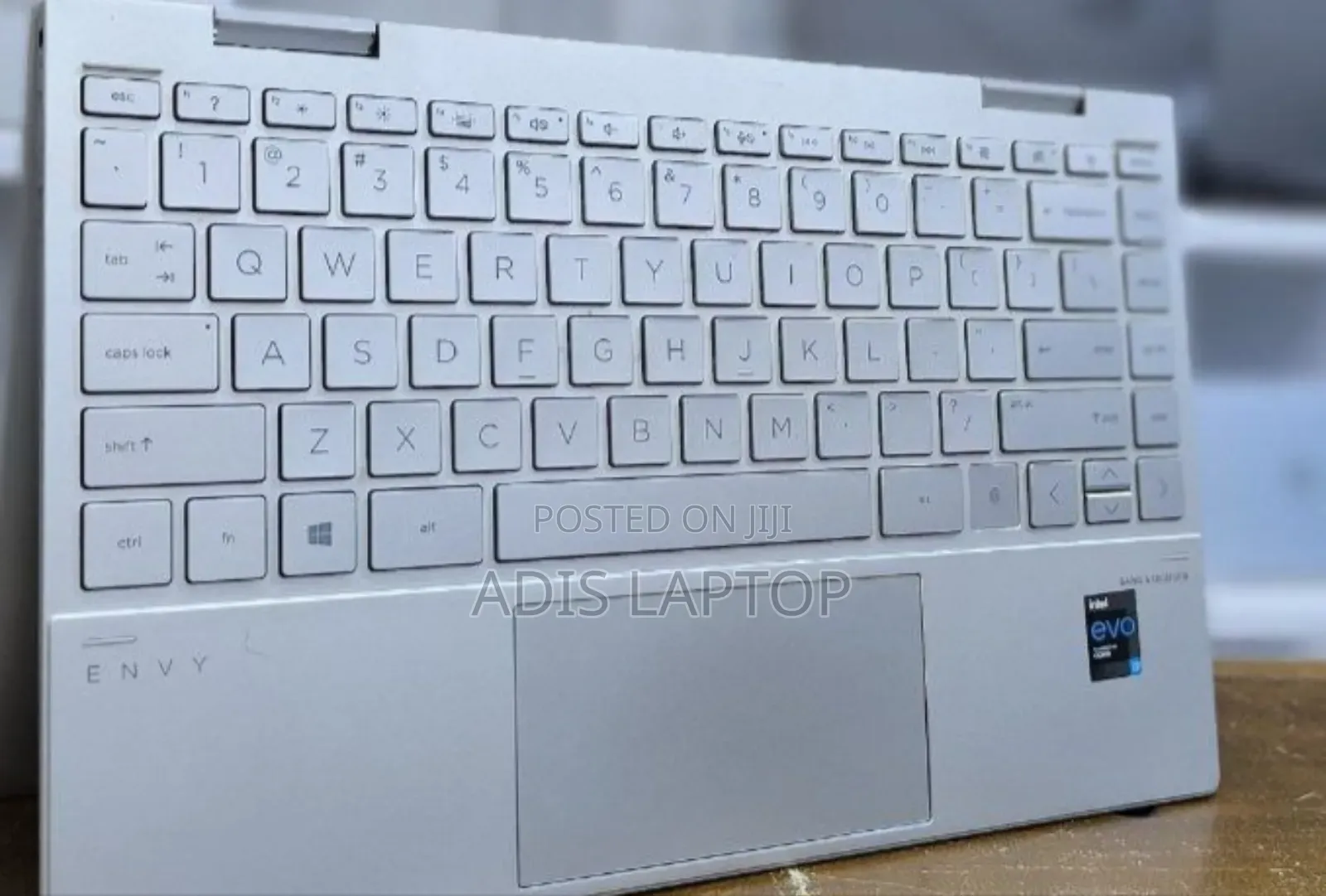 New Laptop HP Envy X360 8GB Intel Core I7 SSD 512GB