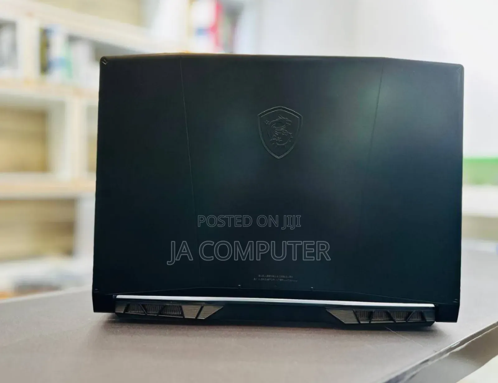 New Laptop MSI Katana GF66 16GB Intel Core I7 SSD 1T