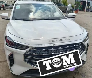 Jetour X70 Plus 1.6 7-Seater FWD 2022 White