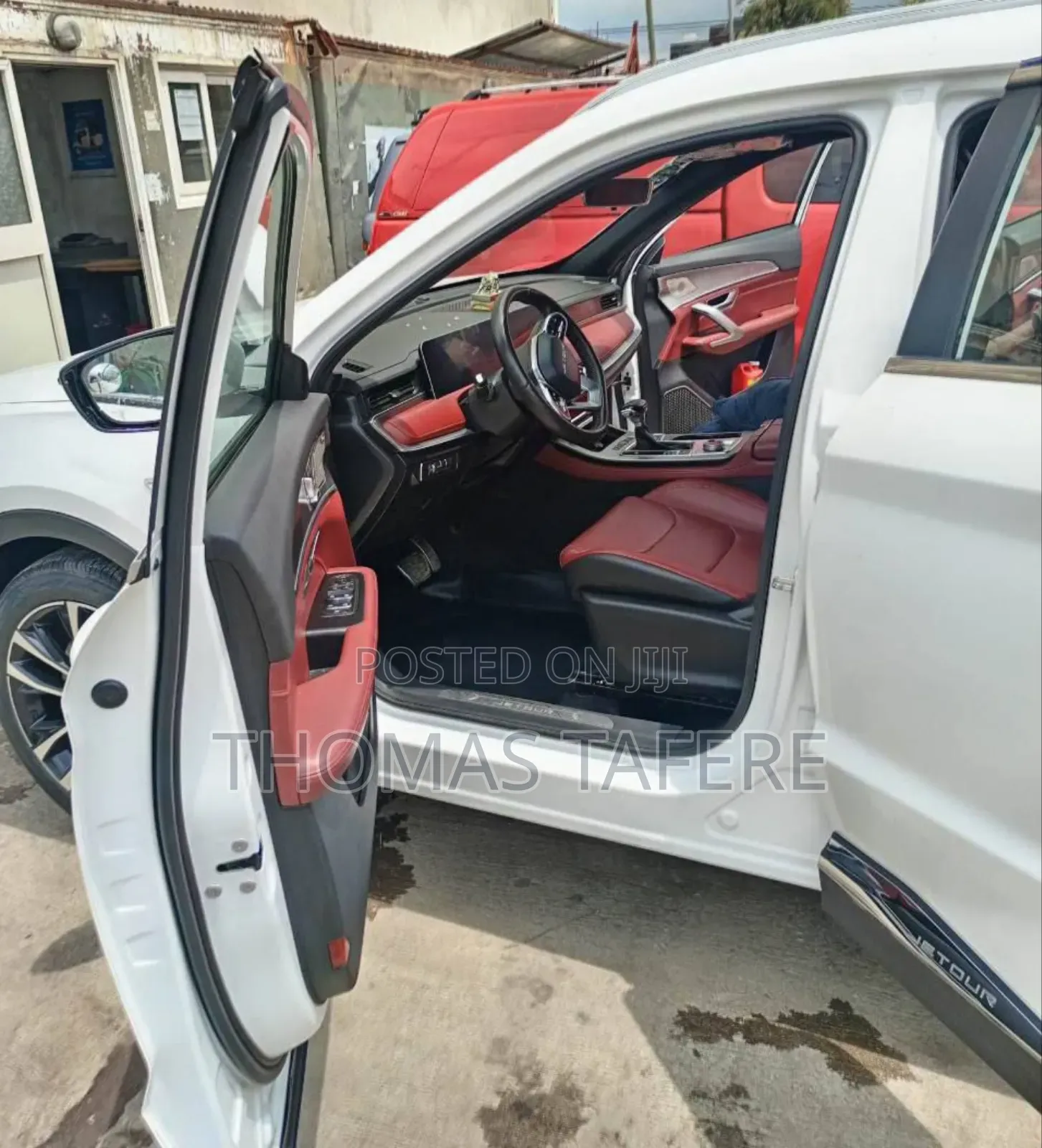 Jetour X70 Plus 1.6 7-Seater FWD 2022 White