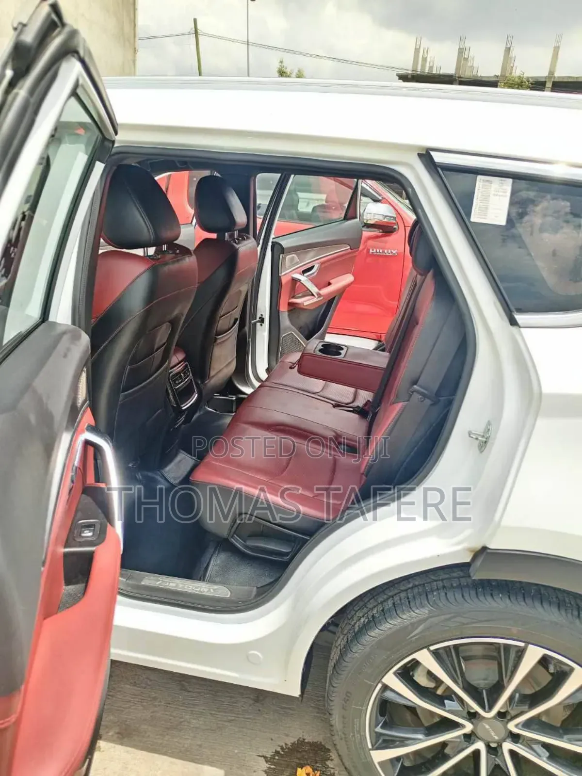 Jetour X70 Plus 1.6 7-Seater FWD 2022 White