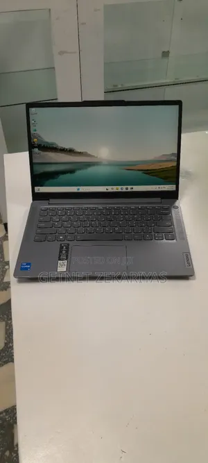 New Laptop Lenovo IdeaPad S10-3 8GB Intel Core I5 SSD 512GB