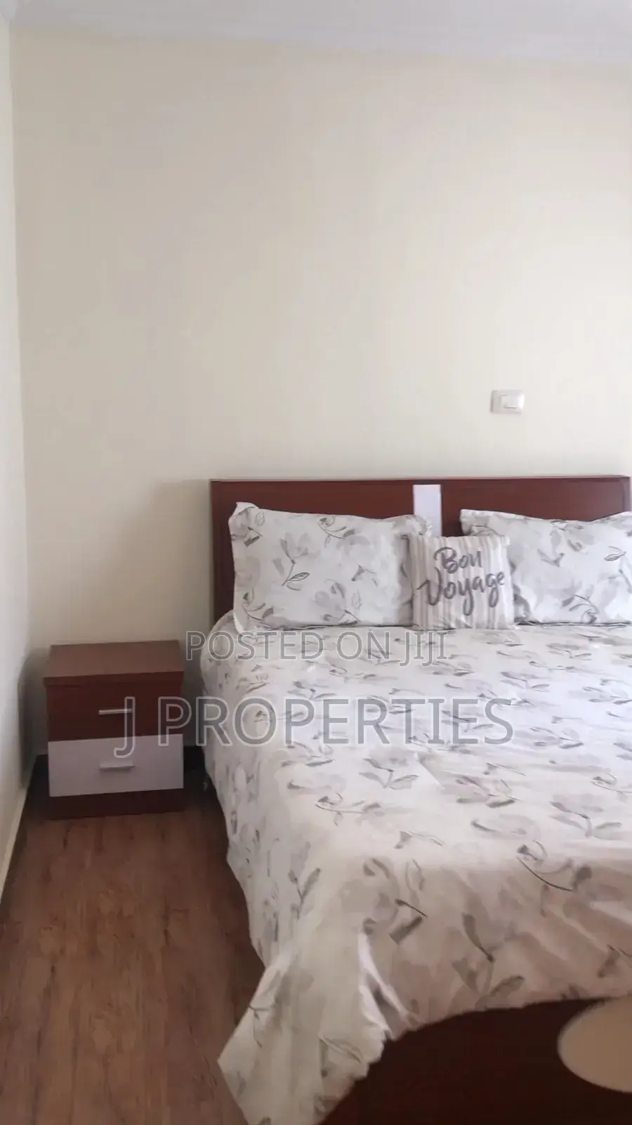 Furnished 2bdrm Apartment in Yeka for rent