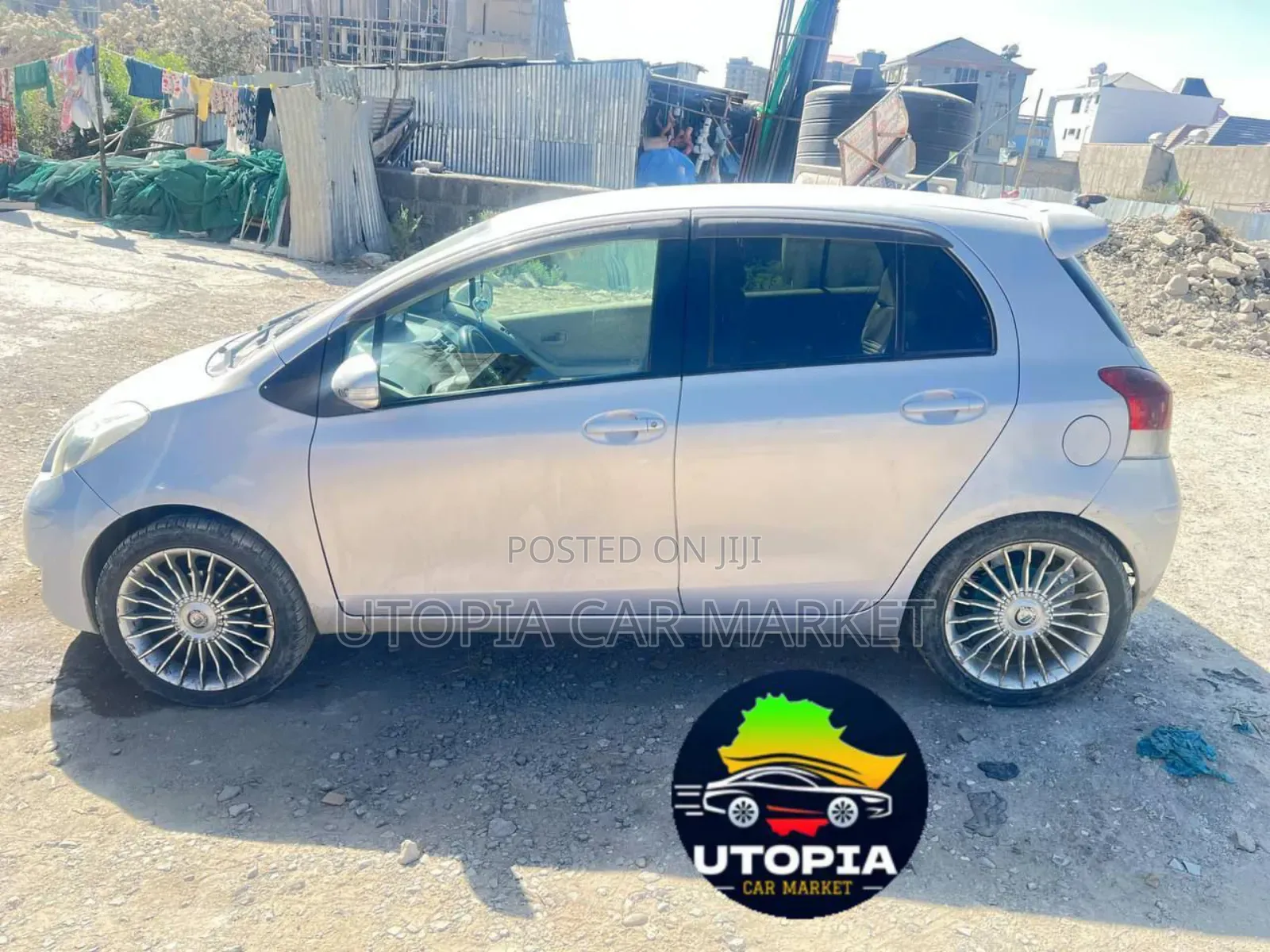 Toyota Yaris 2010 Silver