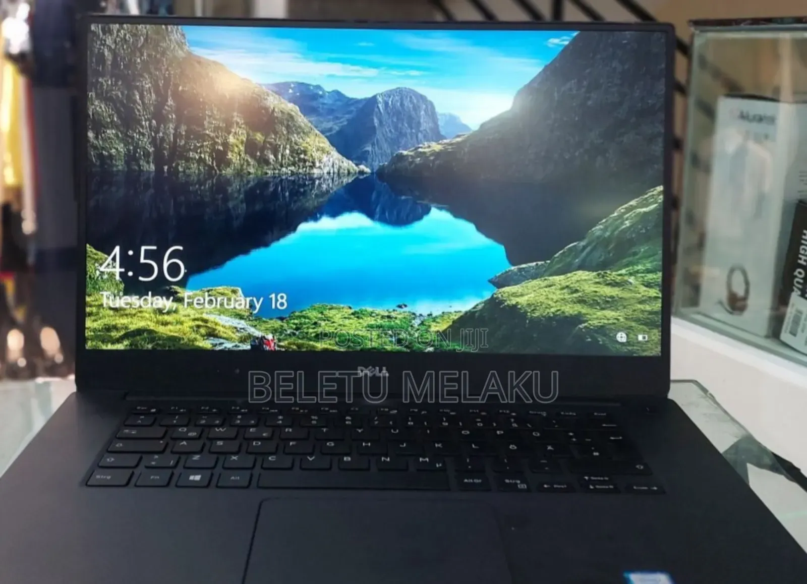 New Laptop Dell Precision 15 3520 16GB Intel Core I7 SSD 512GB