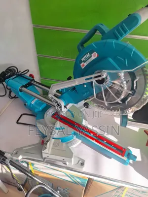 Total Meter Saw Sliding 1,800w
