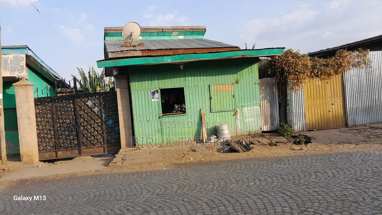 8bdrm House in Hadiya for sale