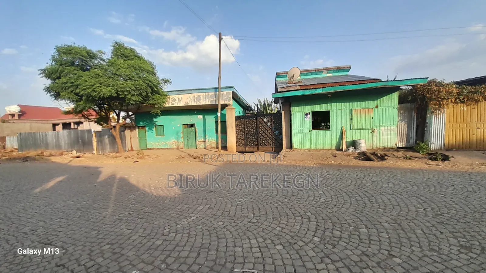 8bdrm House in Hadiya for sale