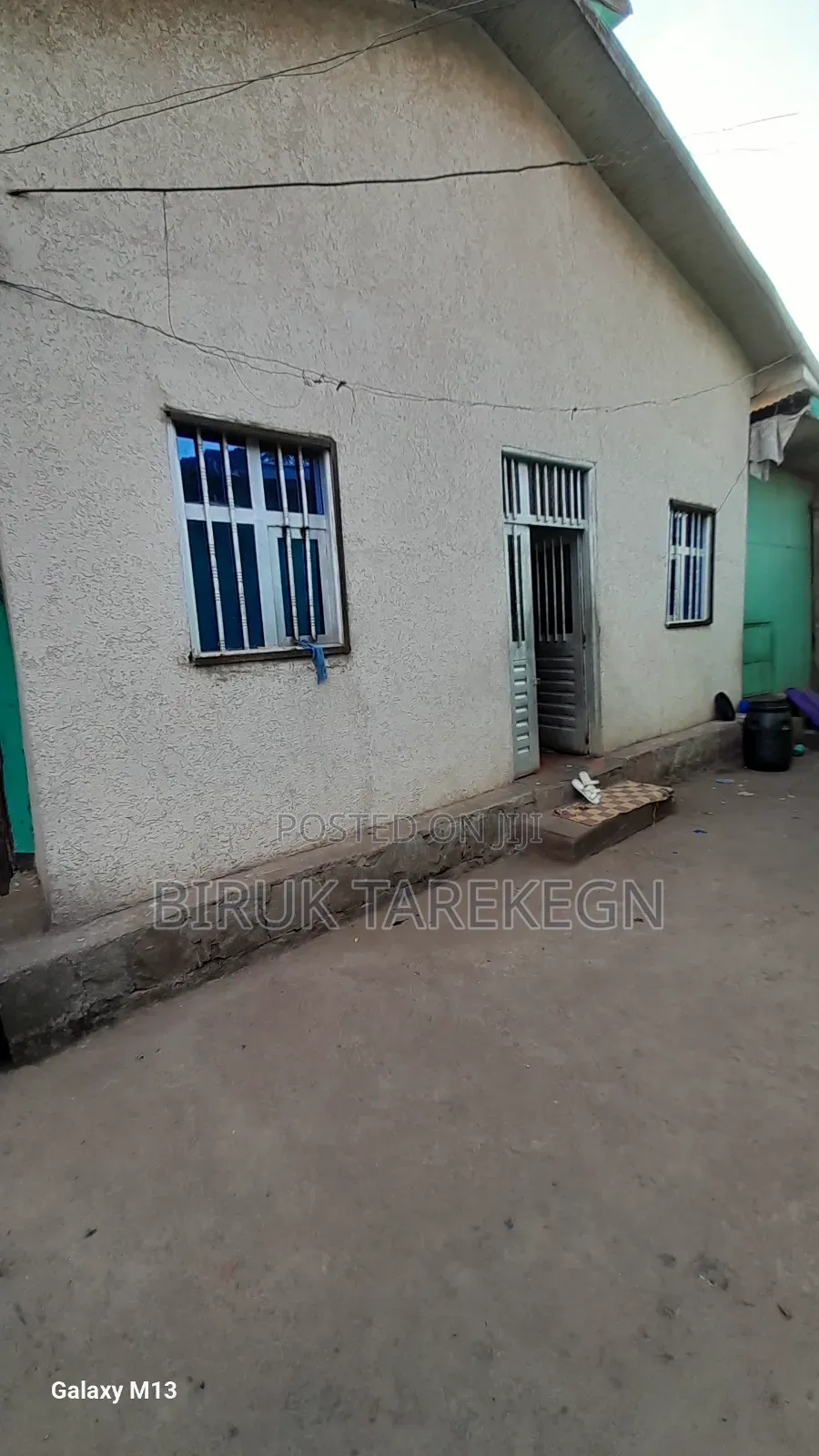 8bdrm House in Hadiya for sale