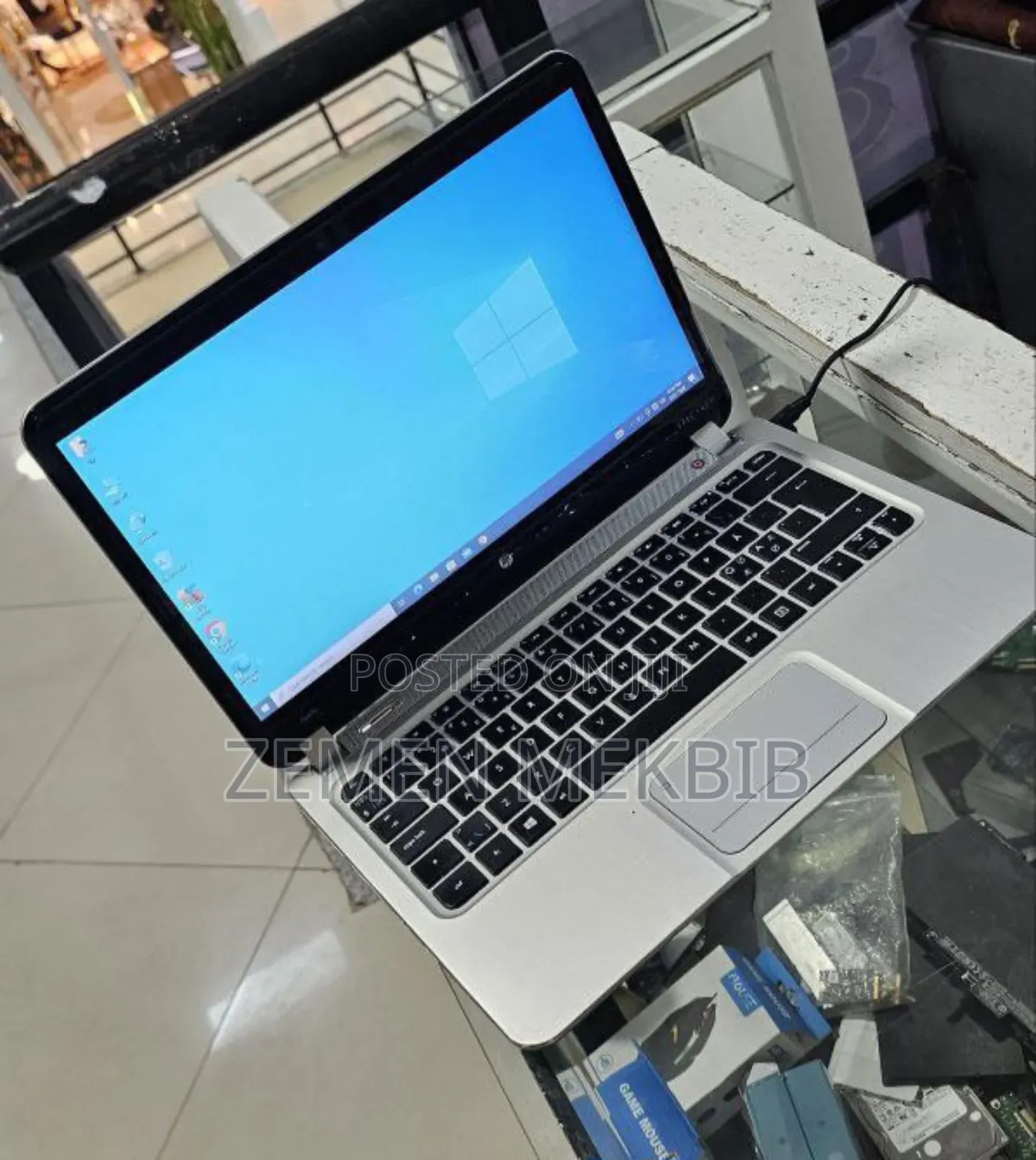 New Laptop HP Chromebook 4GB SSD 32GB