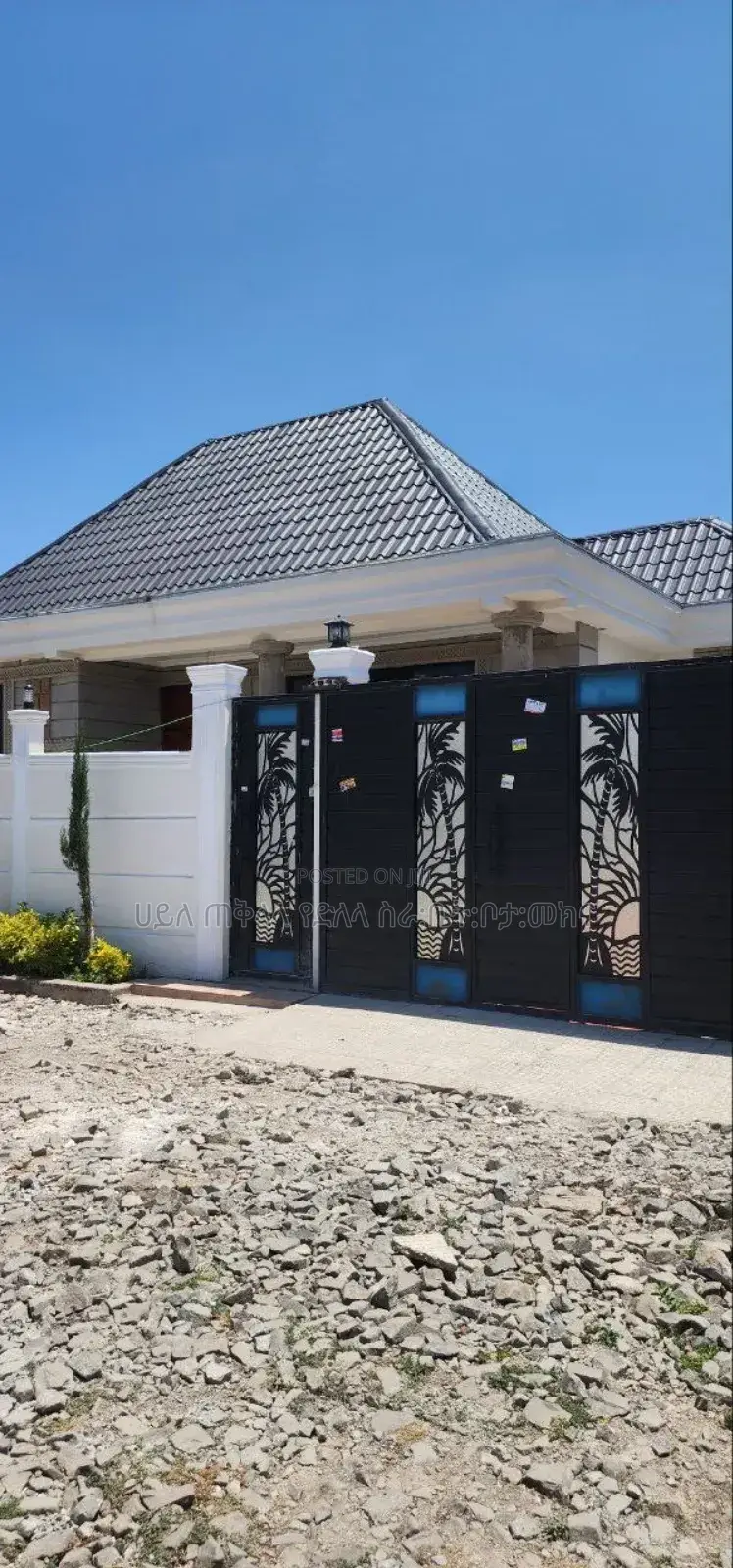 6bdrm Villa in Legetafo Area, Oromia-Finfinne for sale