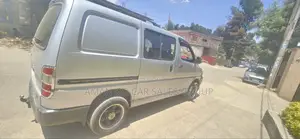 Toyota HiAce 2008 Silver