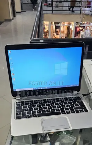 Photo - New Laptop HP Chromebook 11 G1 4GB Intel Pentium SSD 32GB