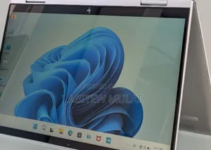 New Laptop HP Envy X360 8GB Intel Core I5 SSD 512GB