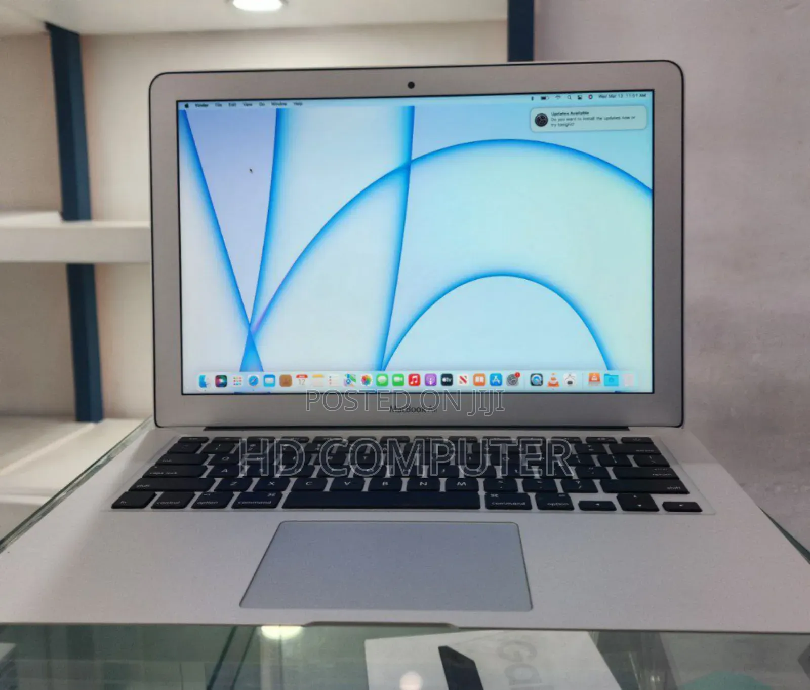 New Laptop Apple MacBook Air 2017 6GB Intel Core I7 SSD 256GB