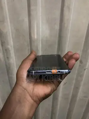 New Samsung Galaxy S10 5G 512 GB Black