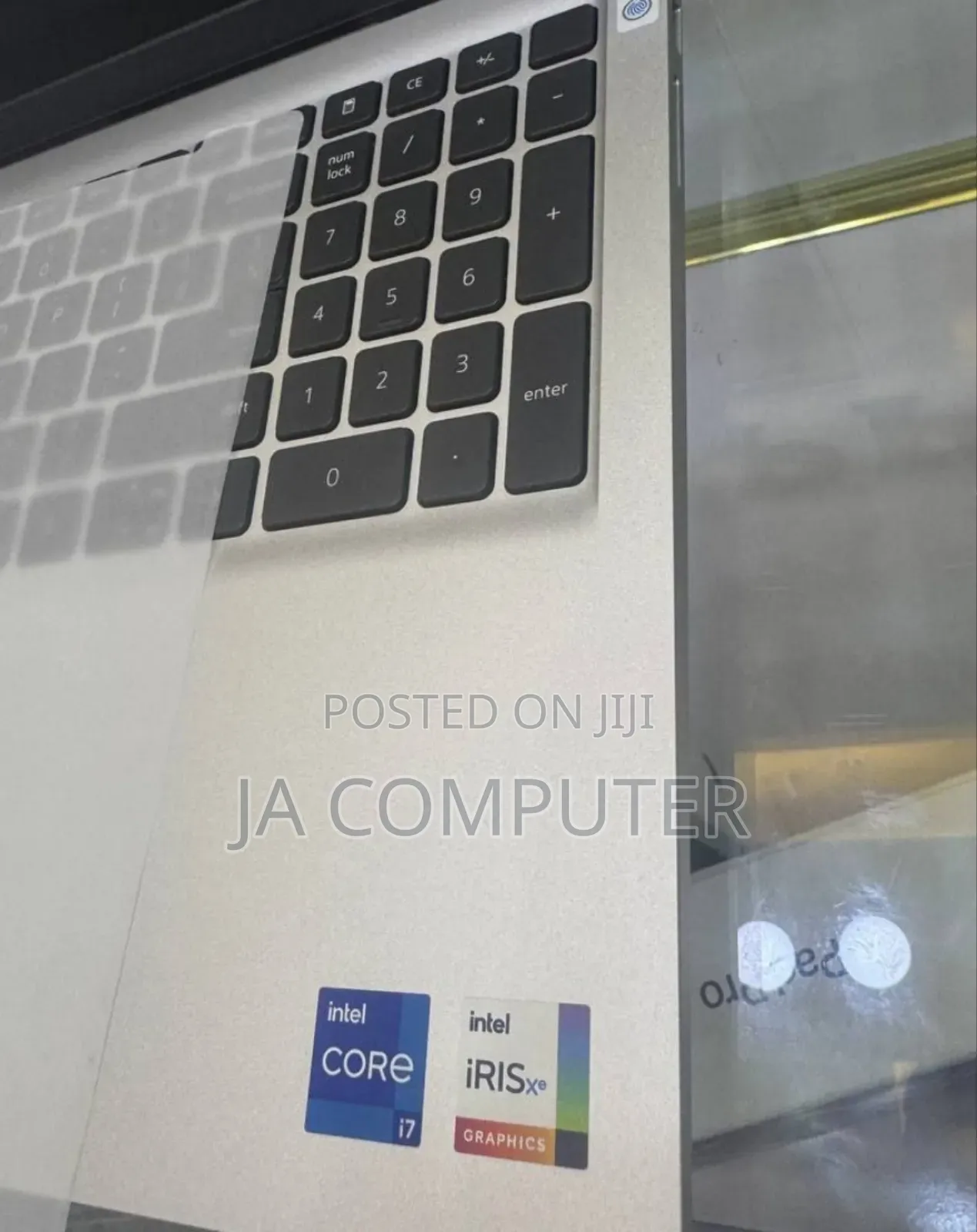 New Laptop Dell Inspiron 15 16GB Intel Core I7 SSD 1T