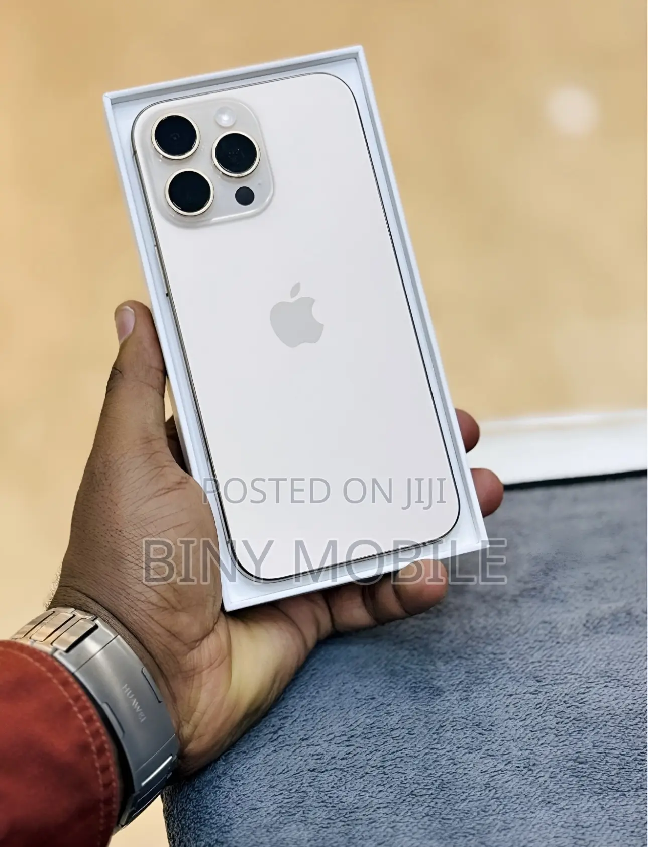 New Apple iPhone 16 Pro Max 512 GB Gold