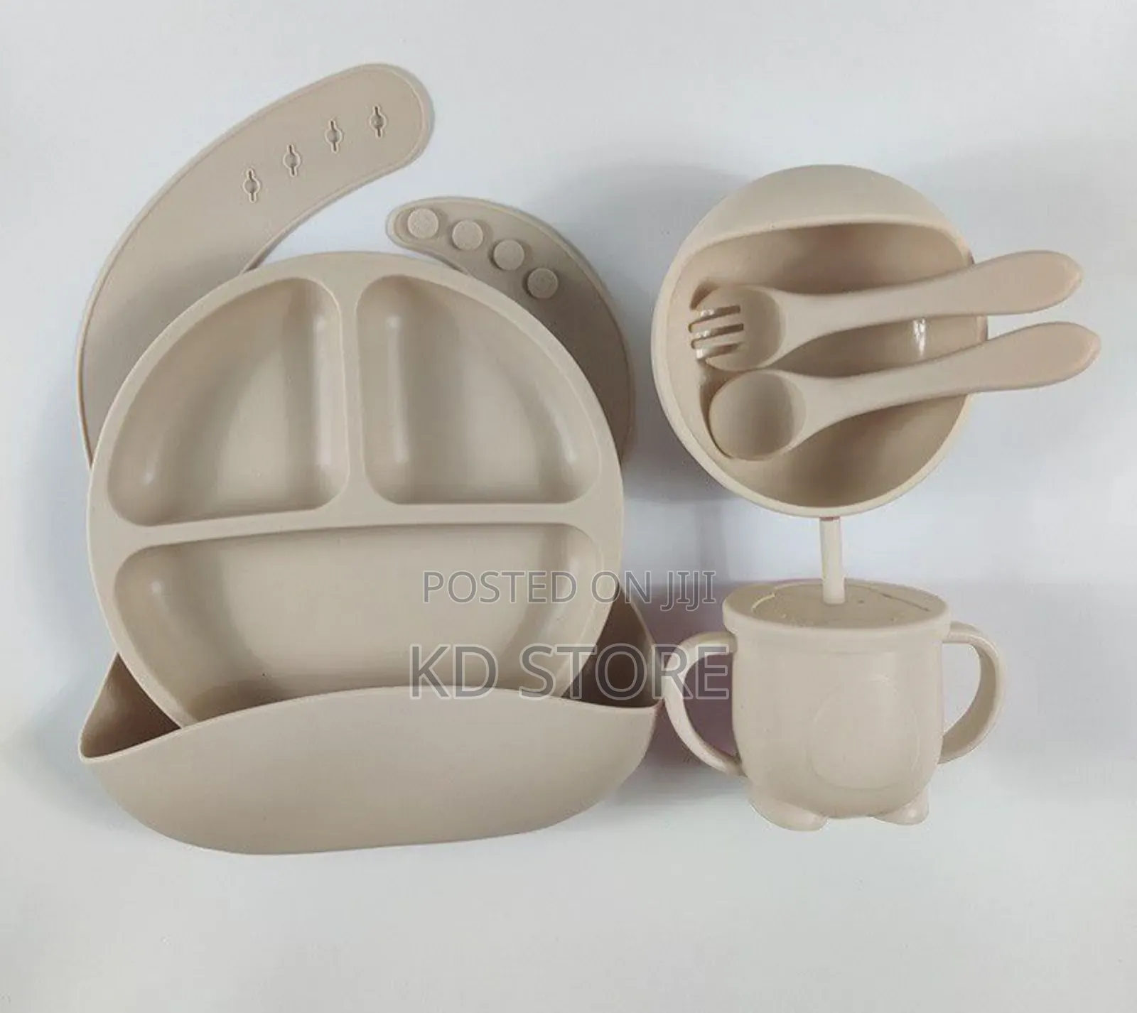 6 ነገሮች የተካተቱባት ኳሊቲ እና ለስላሳ የልጅ መመገቢያዕቃዎች (Silicone)