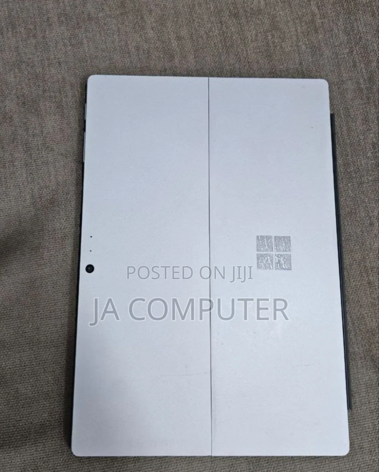 New Laptop Microsoft Surface 8GB Intel Core I7 SSD 256GB