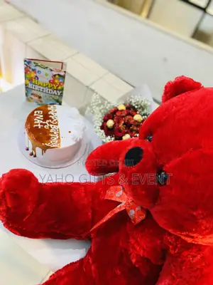 Yaho Toy and Flower  and Cake Gift Set