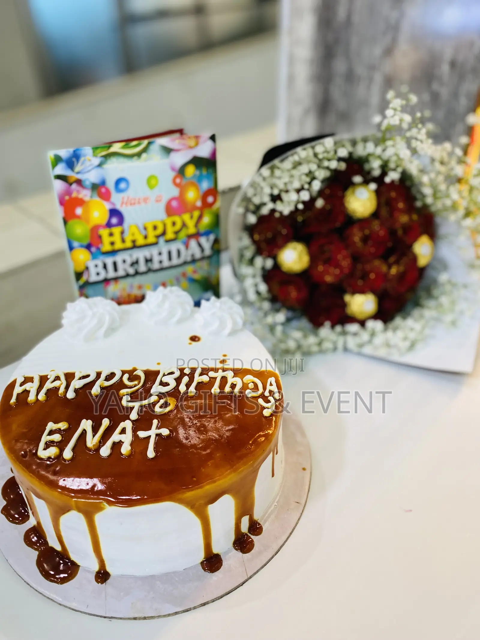 Yaho Toy and Flower  and Cake Gift Set