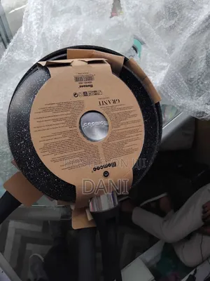 ግራናይት መጥበሻ