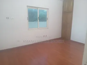 G+4 Building for Urgent Rent