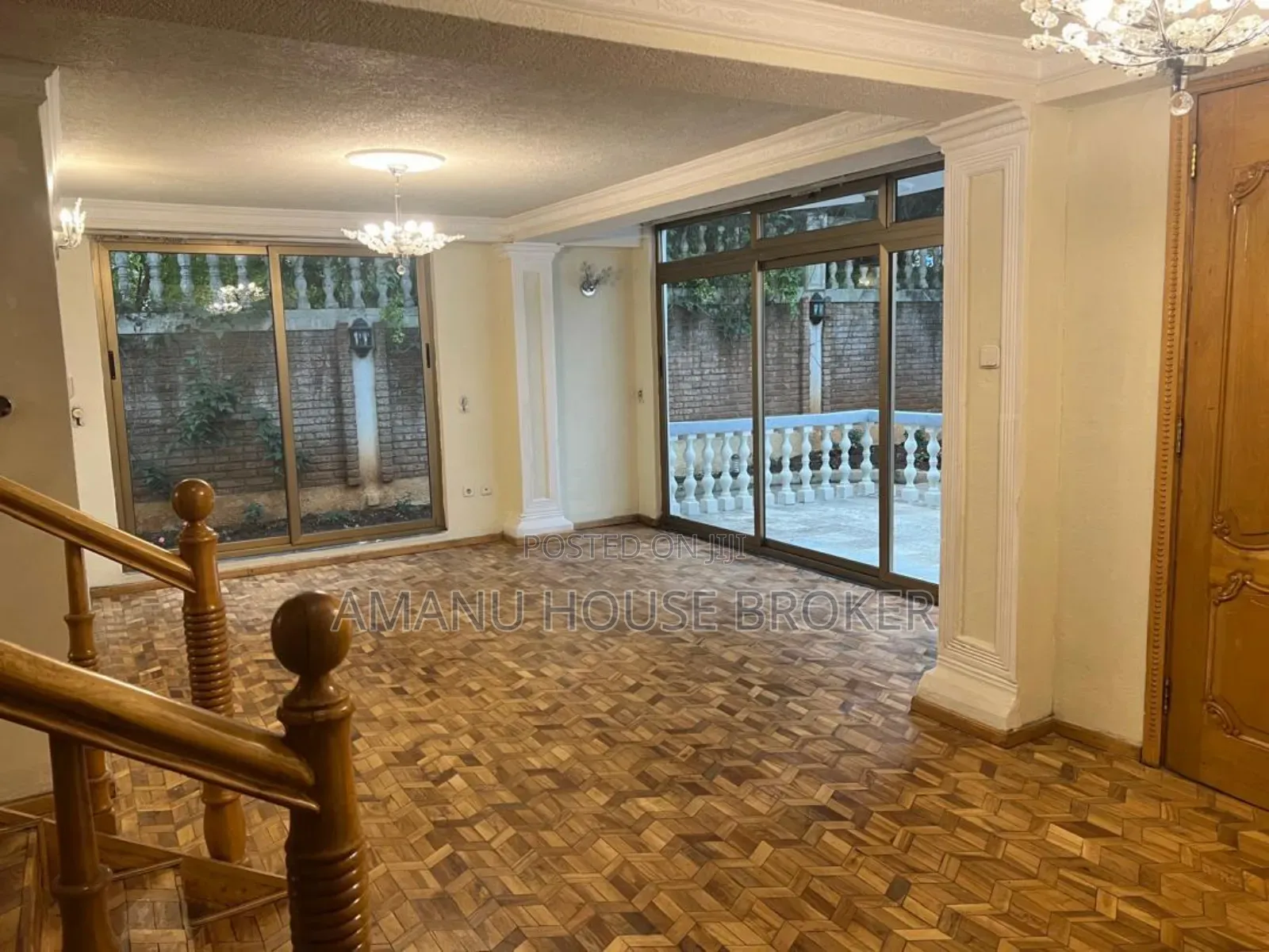 7bdrm Townhouse / Terrace in Addis Abeba, Bole for rent
