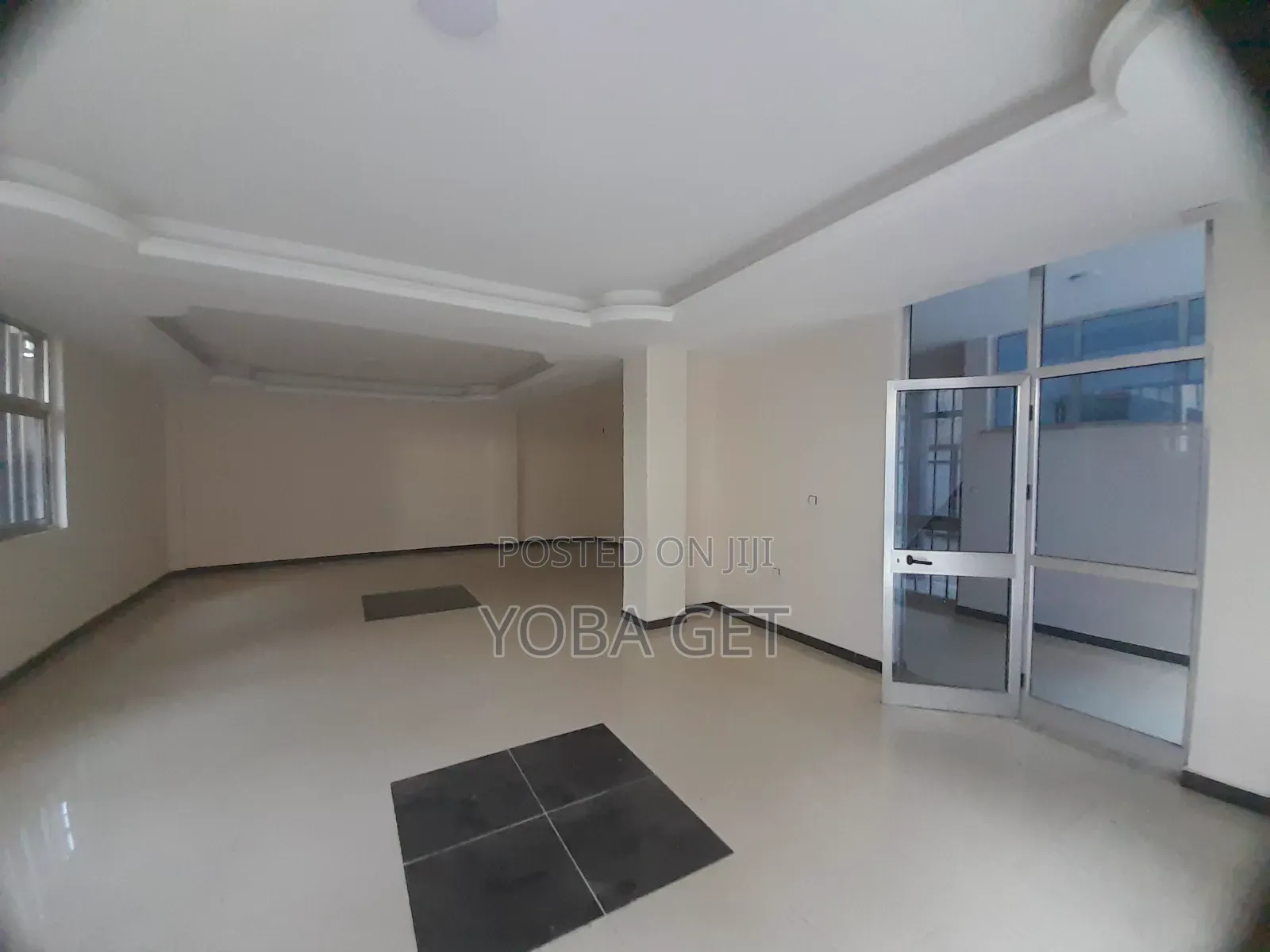 አስቸካይ የሚሸጥ ህንፃ