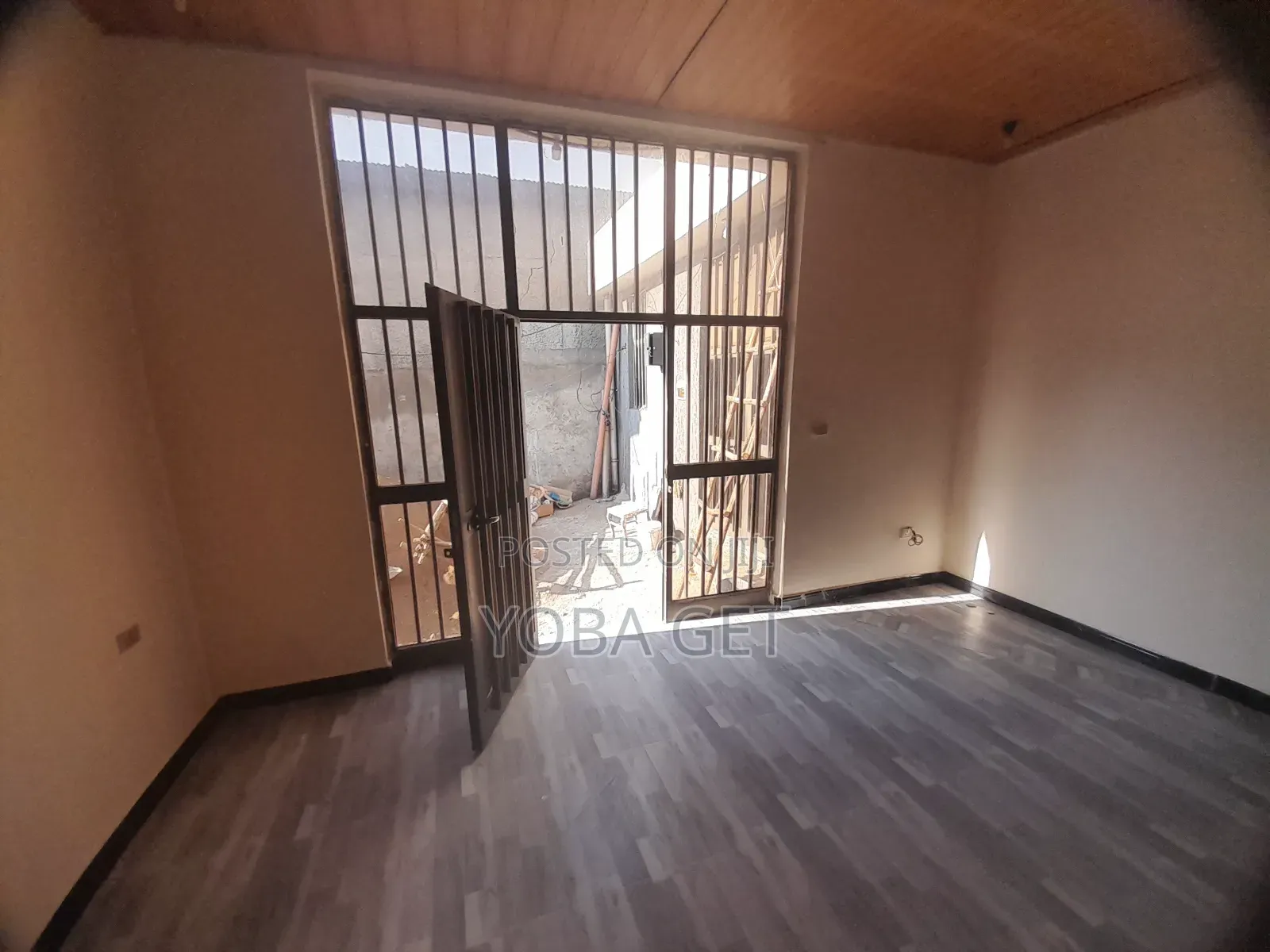 Furnished 3bdrm House in Yoba, Akaky Kaliti for sale