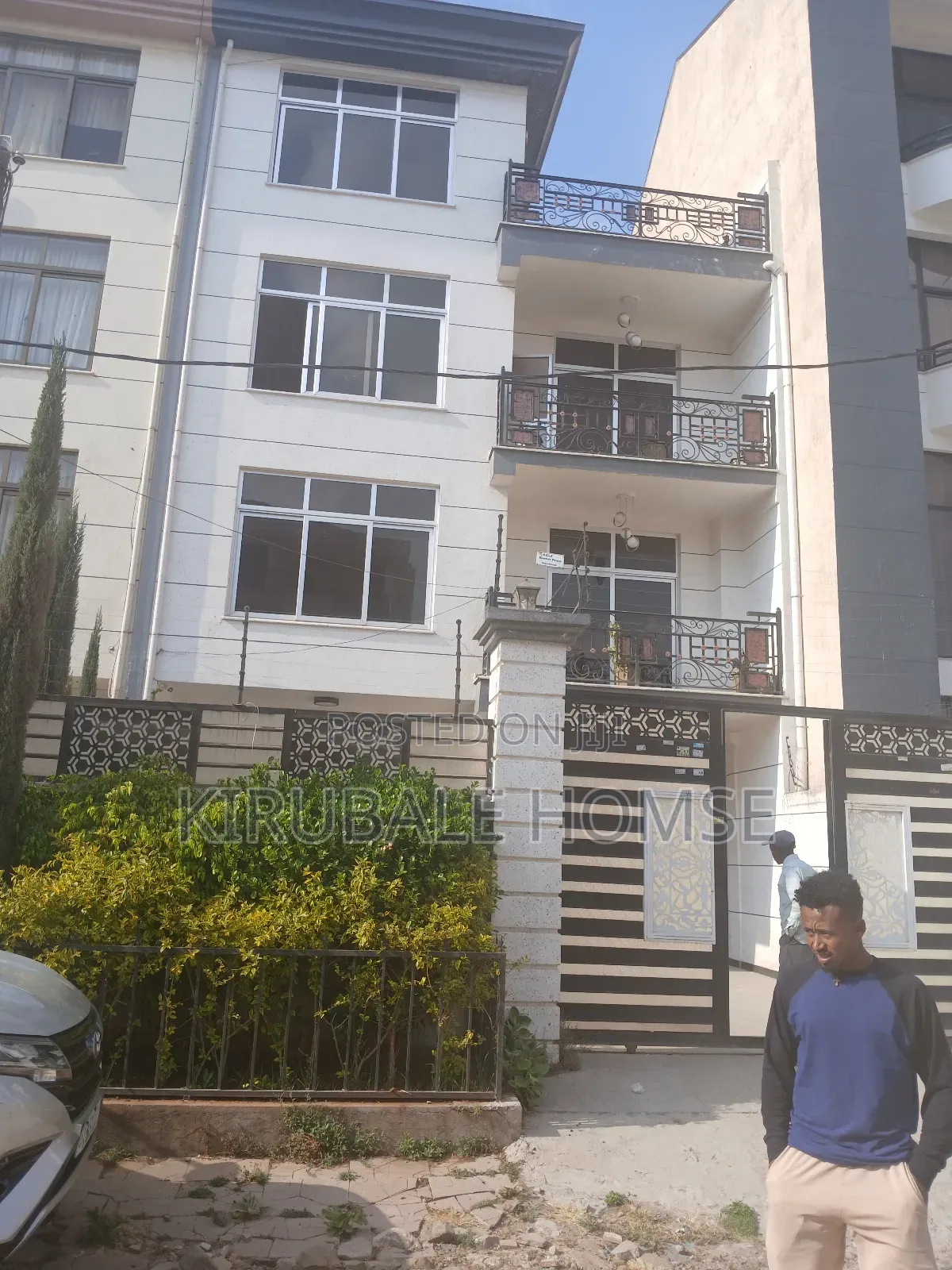 7bdrm Villa in Bole for rent