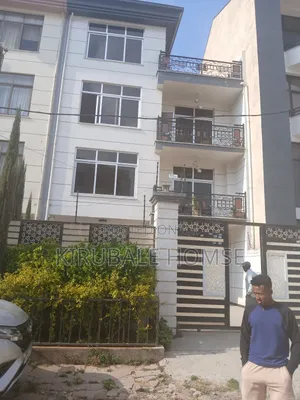 7bdrm Villa in Bole for rent
