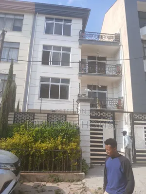 7bdrm Villa in Bole for rent