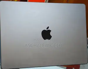 Photo - New Laptop Apple MacBook Pro M1 18GB Intel Core I5 SSD 512GB