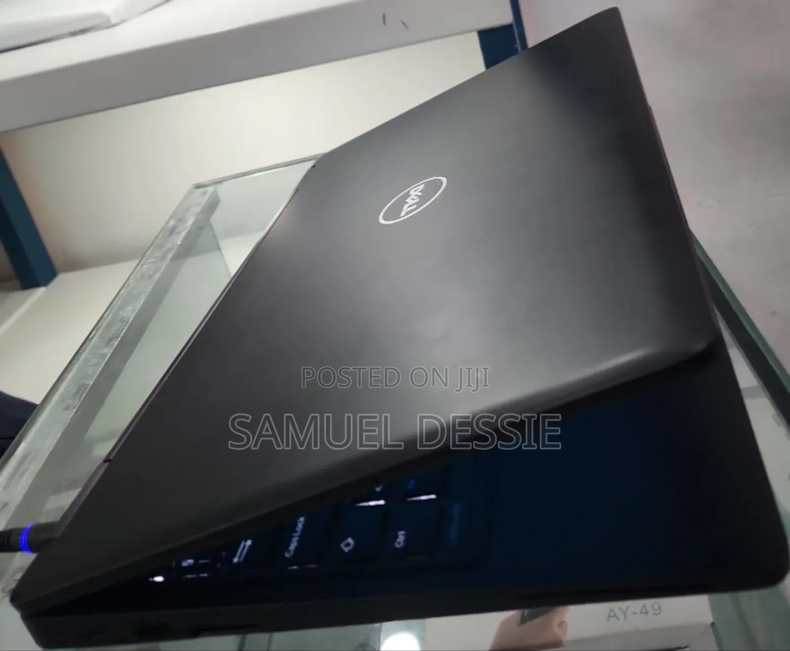 New Laptop Dell Latitude 5310 8GB Intel Core I5 SSD 256GB