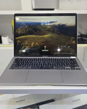 Photo - New Laptop Apple MacBook Air 2020 M1 8GB Apple M1 SSD 256GB