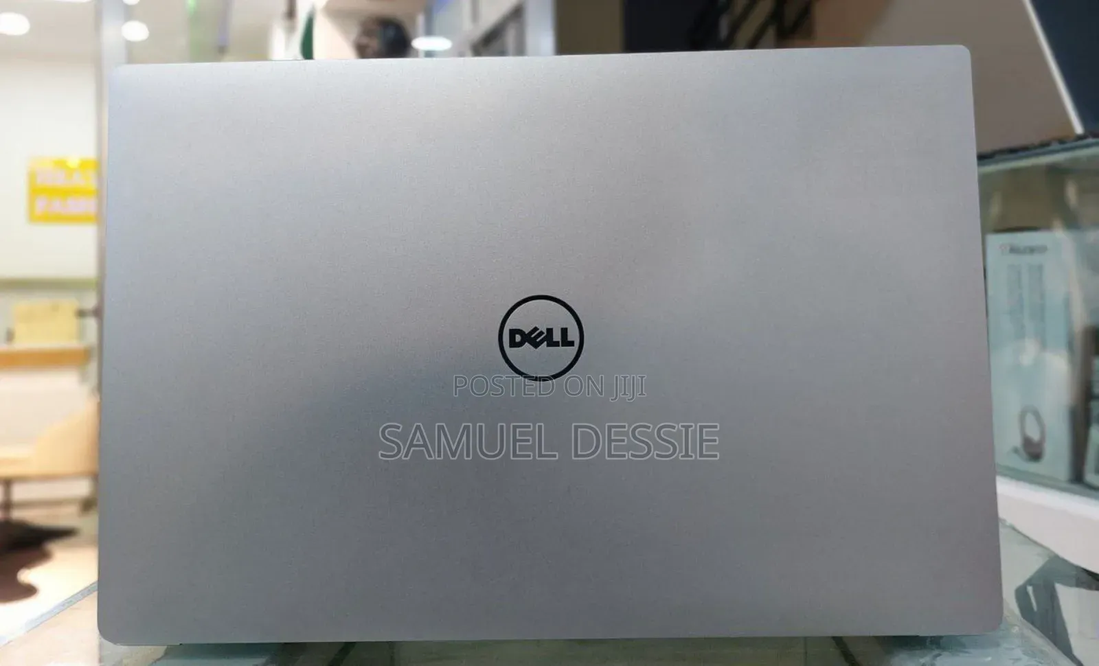 New Laptop Dell Precision 15 3520 16GB Intel Core I7 SSD 512GB